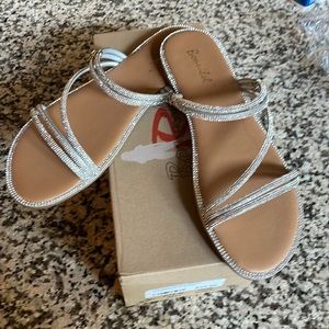 Bonnibel Crystal straps sandals size 9